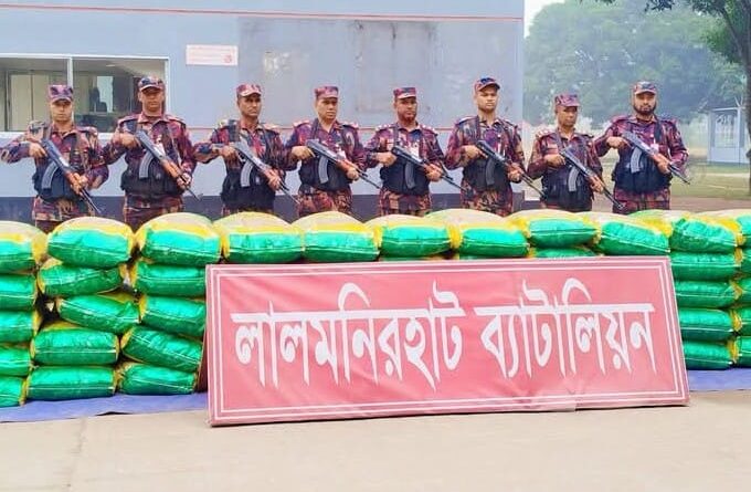 ১৫ বিজিবি অভিযানে ভারতীয় জিরা ও মাদক জব্দ